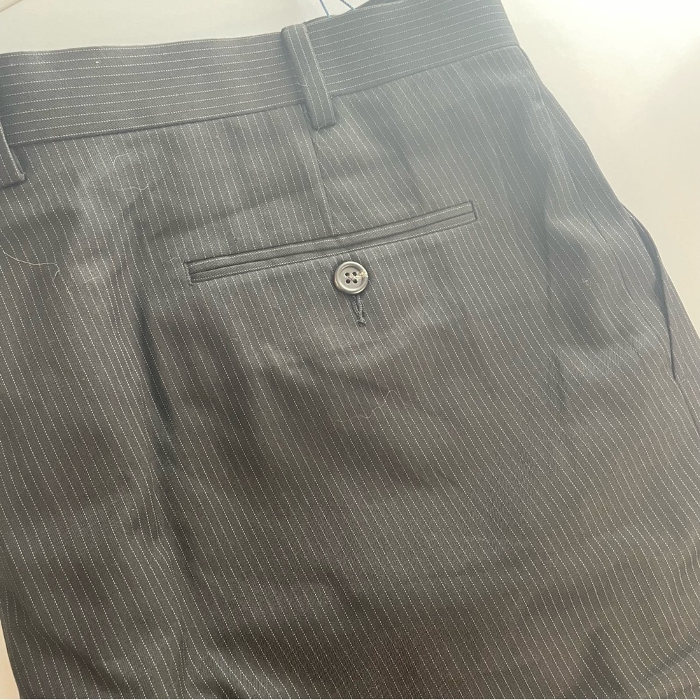 NWT Chaps 40W 32L Men’s Black Pinstripe Pants - Picture 4 of 8